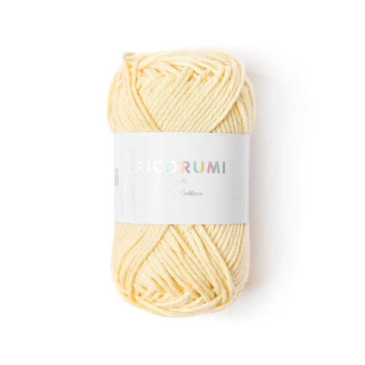 Rico Design 005 - Vanille Rico Design Creative Ricorumi DK Lieblingsgarn
