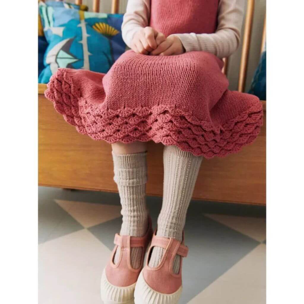Sandnes Garn Pattern Roselyn Dress Junior Strickanleitung - Sandnes Garn (Heft) Lieblingsgarn