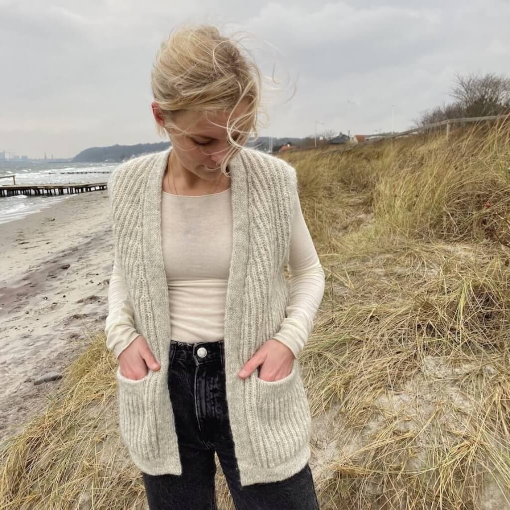 PetiteKnit Pattern Weste November Strickanleitung - PetiteKnit (Heft) Lieblingsgarn