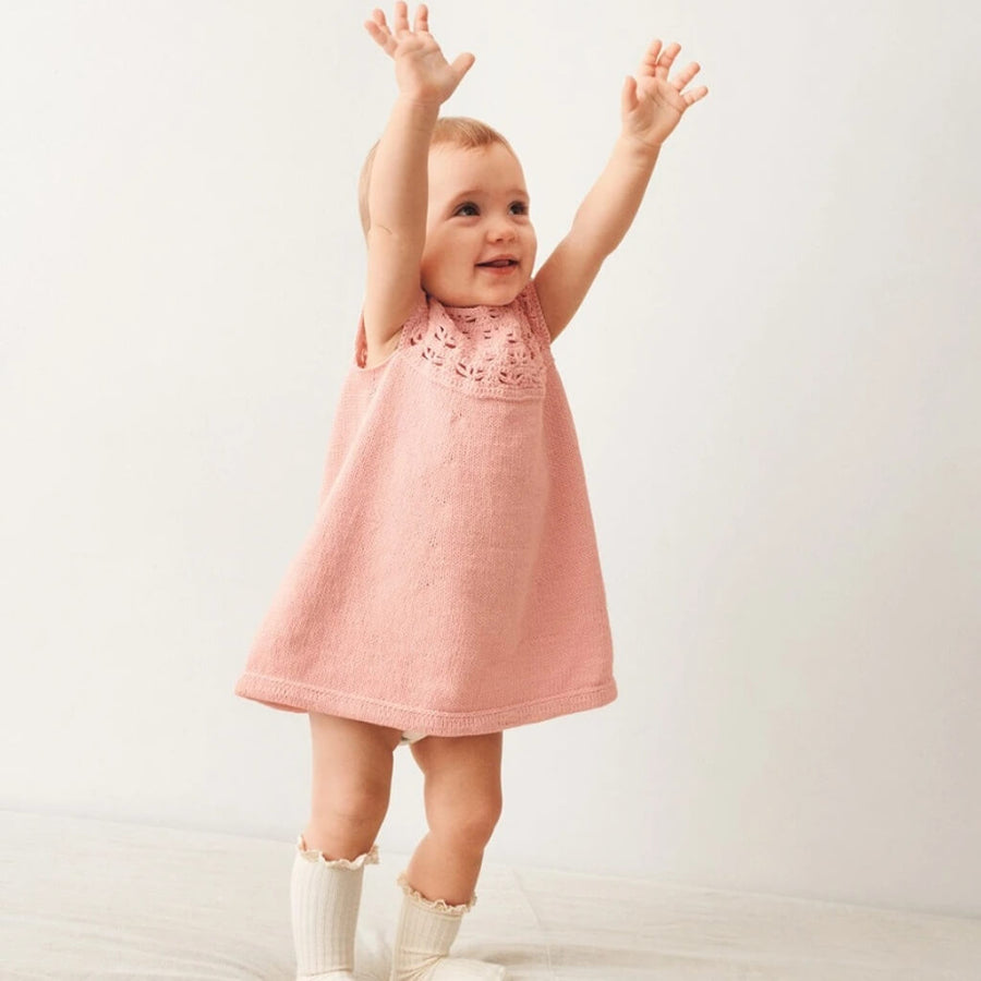 Sandnes Garn Kleid Indy Dress Baby Strickanleitung - Sandnes Garn (Heft) Lieblingsgarn