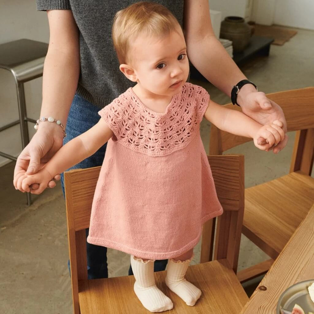 Sandnes Garn Kleid Indy Dress Baby Strickanleitung - Sandnes Garn (Heft) Lieblingsgarn