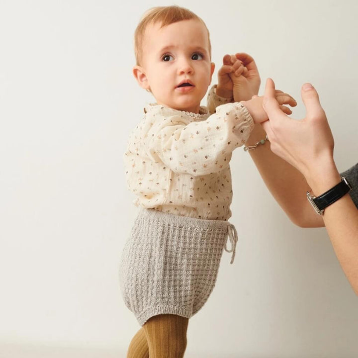 Sandnes Garn Shirt & Hose Leo Tee & Bloomer Baby Strickanleitung - Sandnes Garn (Heft) Lieblingsgarn
