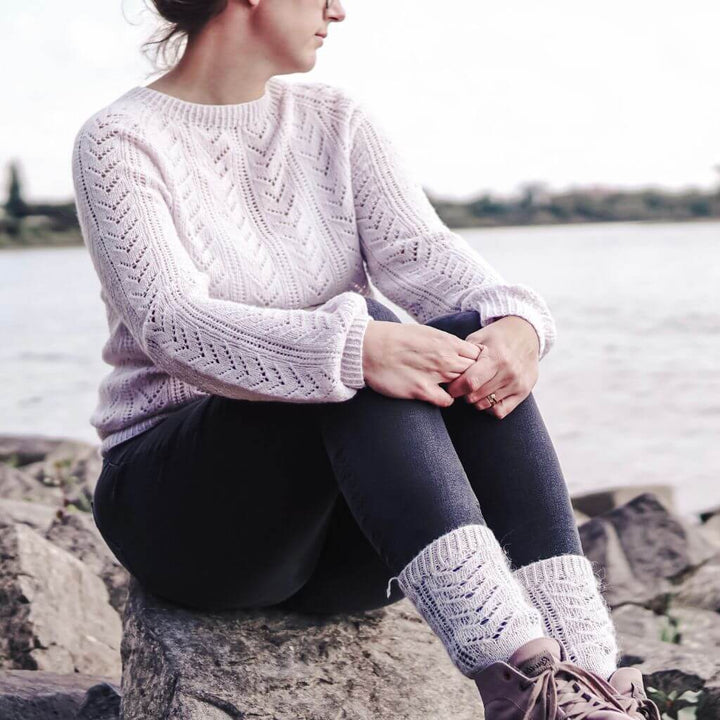 Carolin Balmes Serenas Lacesweater Strickanleitung - Carolin Balmes (PDF) Lieblingsgarn