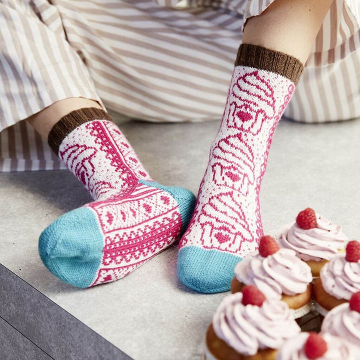 Schachenmayr Socken CUPCAKES CUDDLERS Strickanleitung - Schachenmayr (Heft) Lieblingsgarn