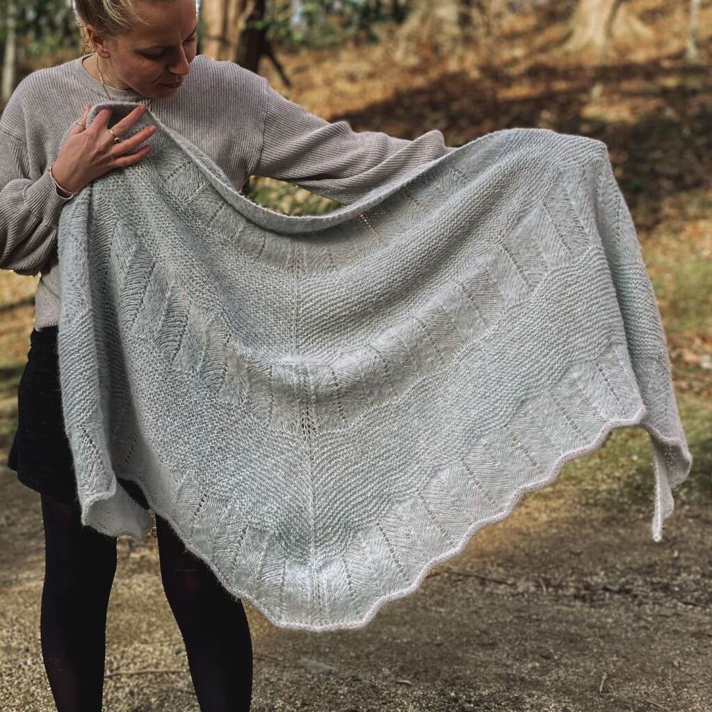 Katharina Lehmann Pattern Dreieckstuch Stella Shawl Strickanleitung - Rina Lehmann (PDF) Lieblingsgarn