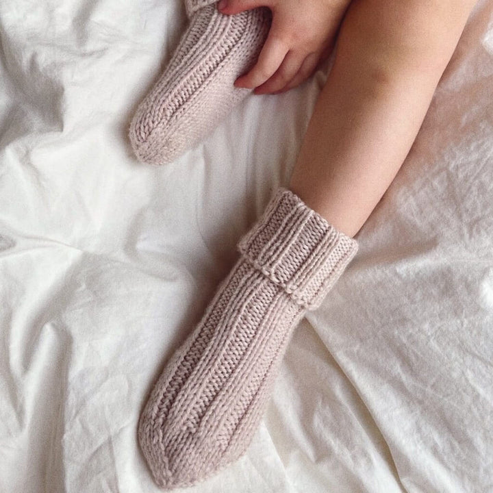 PetiteKnit Pattern Kindersocken Sunday Socks Junior Strickanleitung - PetiteKnit (Heft) Lieblingsgarn
