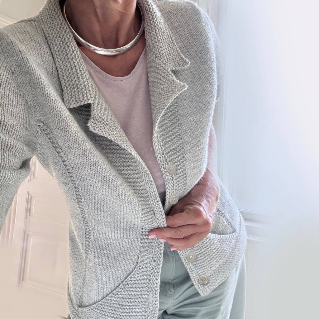 Hinterm Stein Triangle Jacket Strickanleitung - Hinterm Stein (PDF) Lieblingsgarn