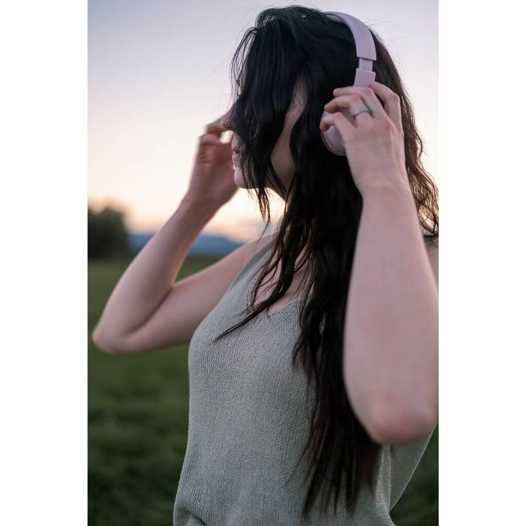 Wisteria Knitting Pattern Mistral Top Strickanleitung - Wisteria Knitting (PDF) Lieblingsgarn