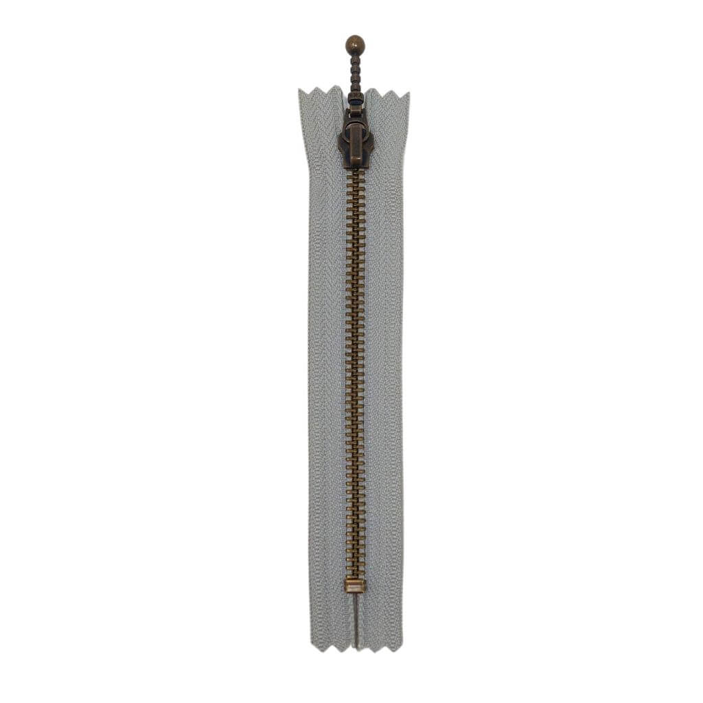 YKK 576 Hellgrau / 24 cm YKK Reißverschluss nicht teilbar 24 cm Lieblingsgarn