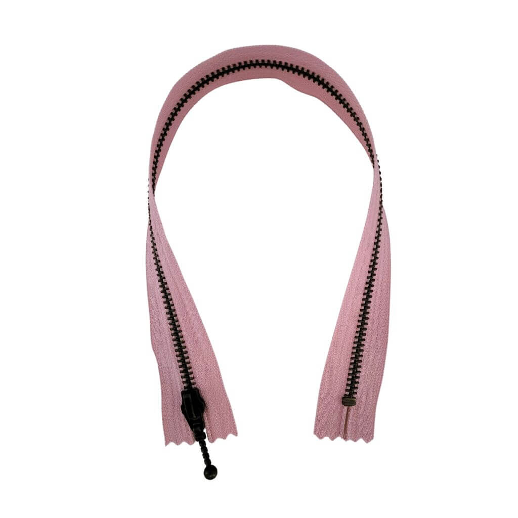 YKK 811 Perlrosa / 36 cm YKK Reißverschluss nicht teilbar 36 cm Lieblingsgarn