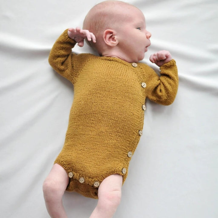 Yndestrikk Pattern Baby Knöpfebody Strickanleitung - Yndestrikk (PDF) Lieblingsgarn